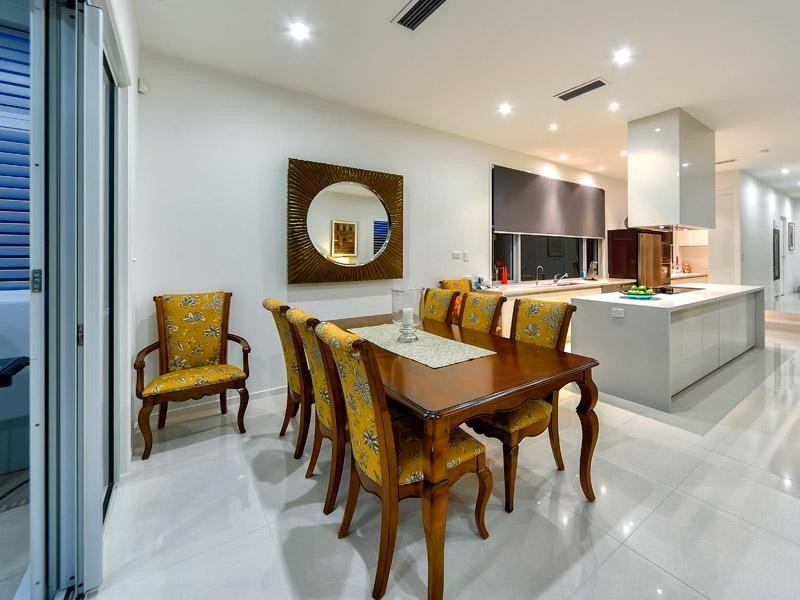 27 Burilda Street, Hendra QLD 4011