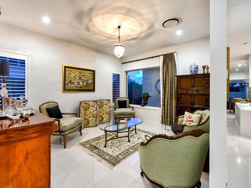 27 Burilda Street, Hendra QLD 4011