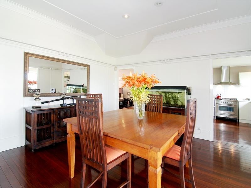 5 Quarry Street, Hamilton QLD 4007