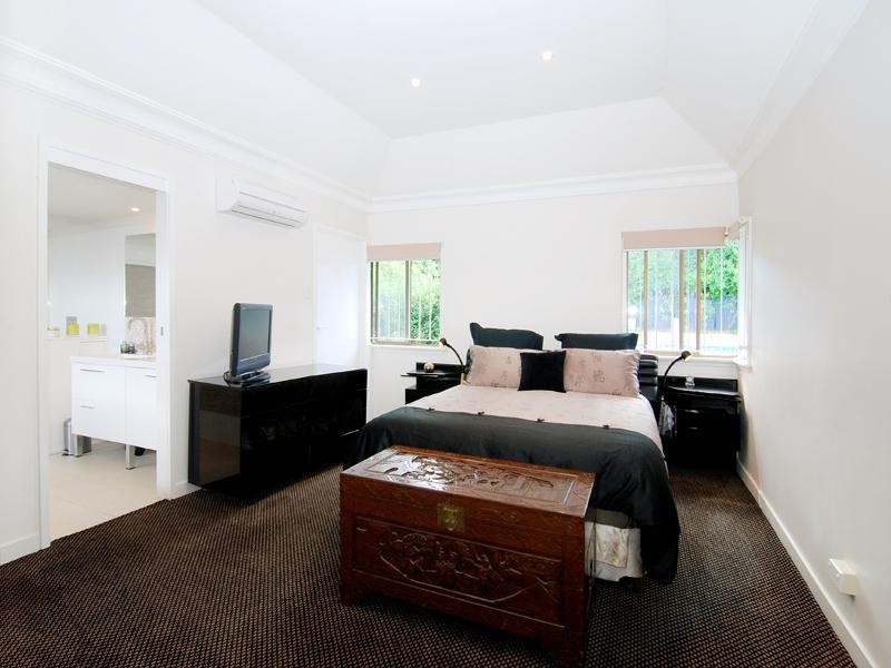 5 Quarry Street, Hamilton QLD 4007