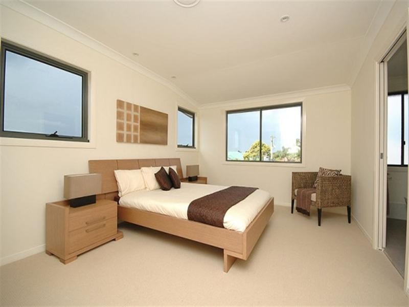 1/22 Silva Street, Ascot QLD 4007