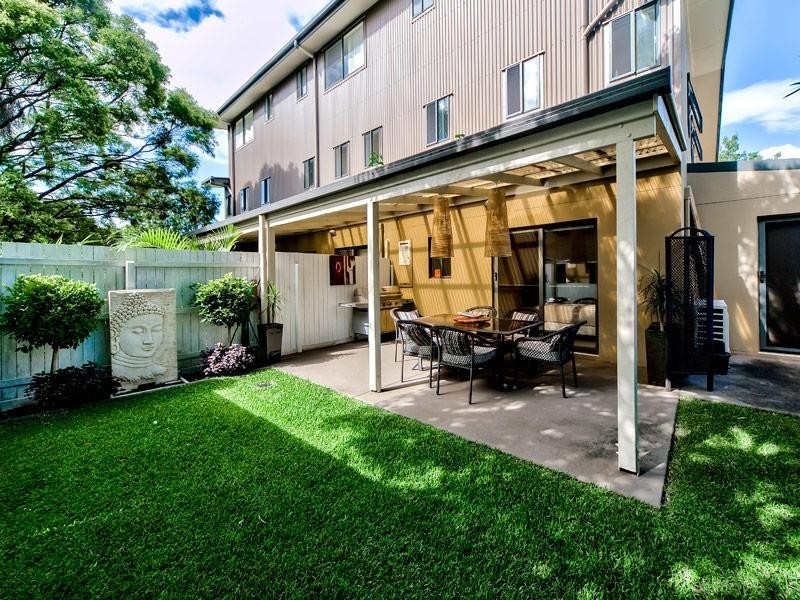 1/22 Silva Street, Ascot QLD 4007