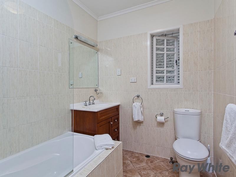 111 Constitution Road, Windsor QLD 4030