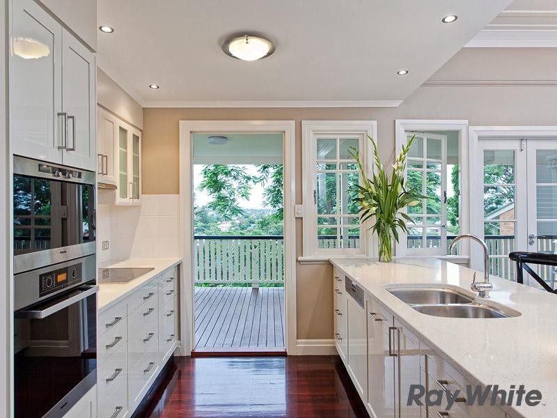 111 Constitution Road, Windsor QLD 4030