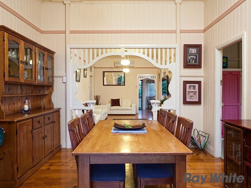 15 Annie Street, Windsor QLD 4030