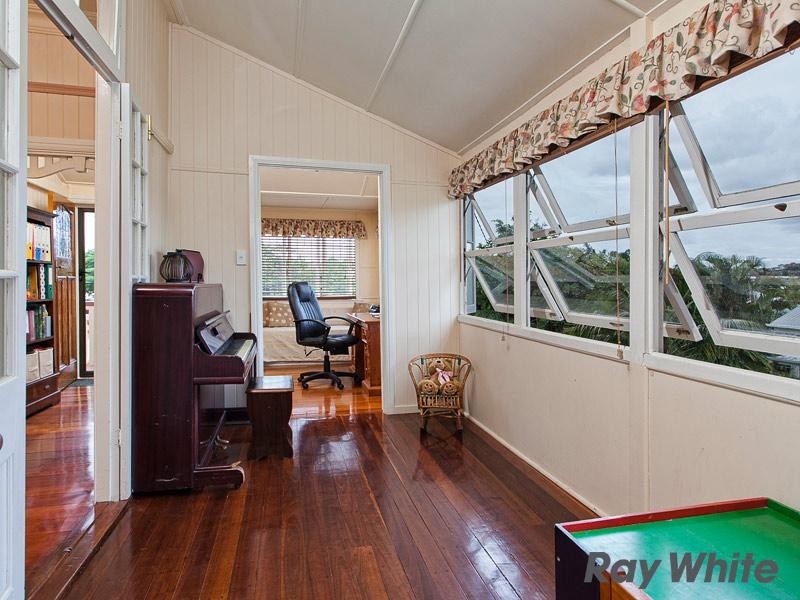 15 Annie Street, Windsor QLD 4030