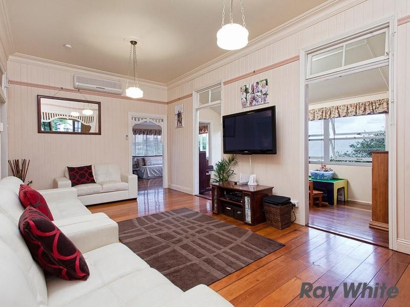 15 Annie Street, Windsor QLD 4030