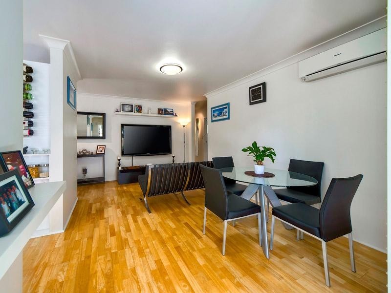 2/14 Onslow Street, Ascot QLD 4007