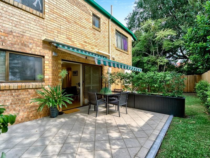 2/14 Onslow Street, Ascot QLD 4007