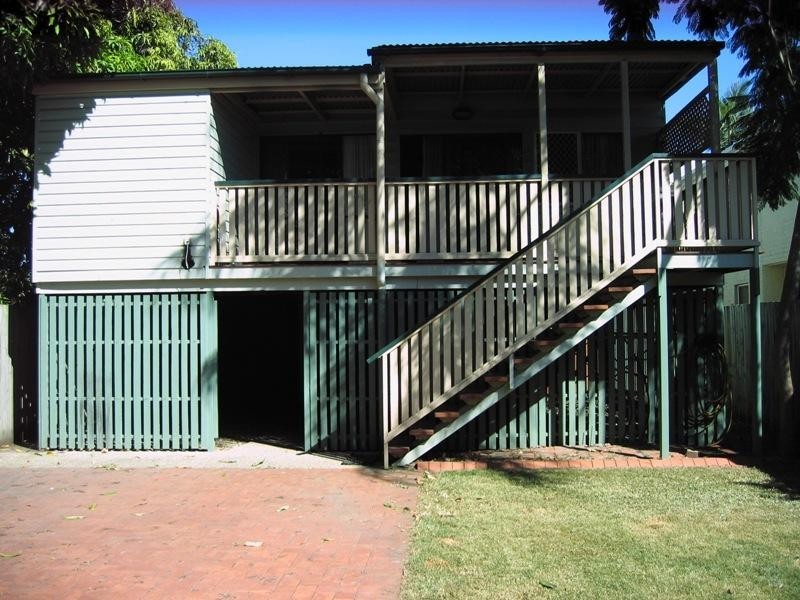 146 Manson Road, Hendra QLD 4011