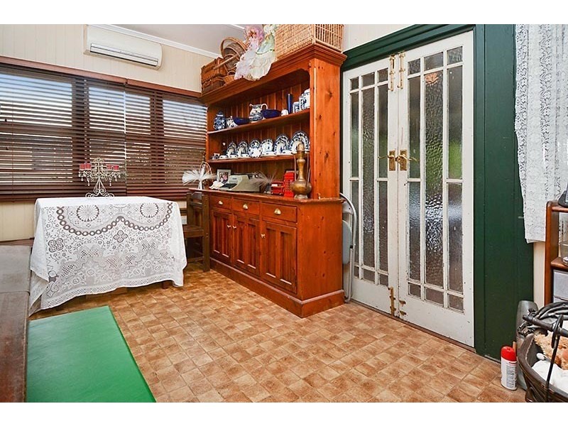 89 Raceview Avenue, Hendra QLD 4011