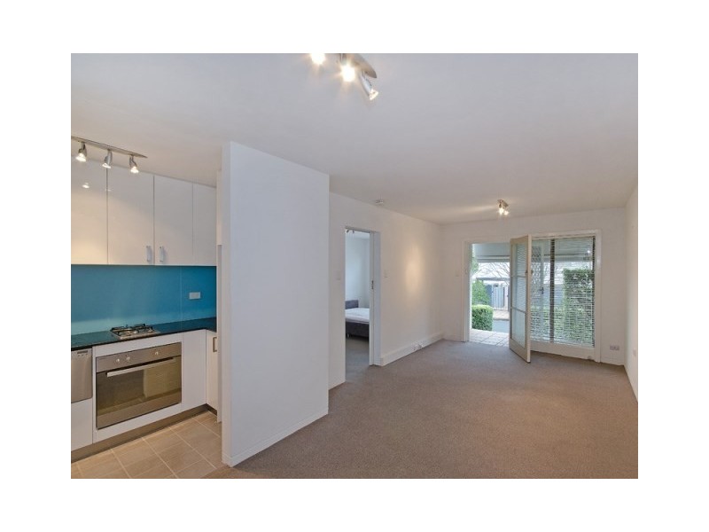 2/11 Beatrice Terrace, Ascot QLD 4007