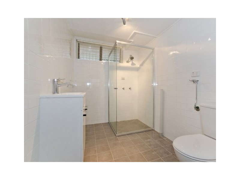 2/11 Beatrice Terrace, Ascot QLD 4007