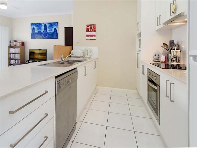 3/27 Railway Parade, Nundah QLD 4012