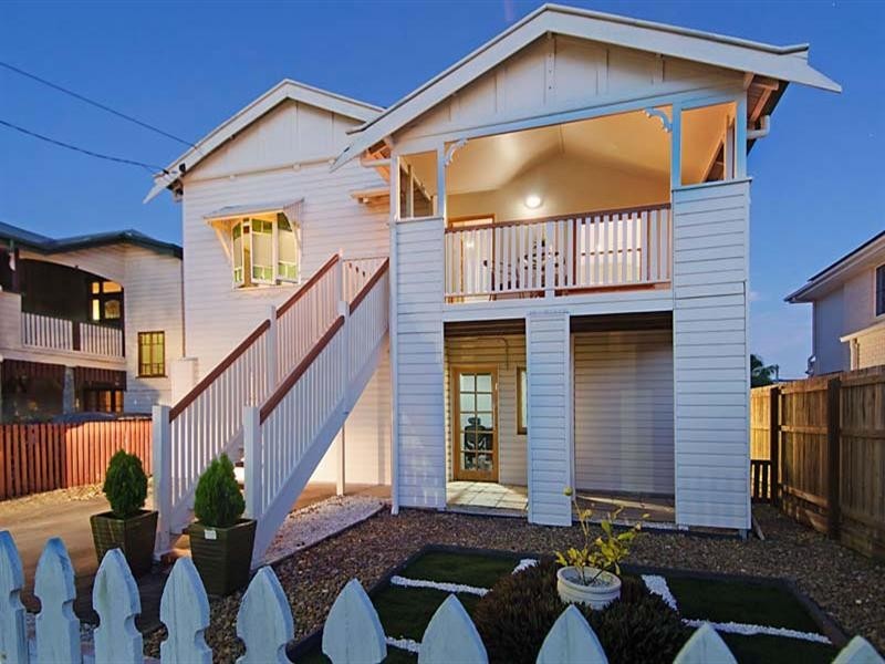 7 Ferguson Avenue, Northgate QLD 4013