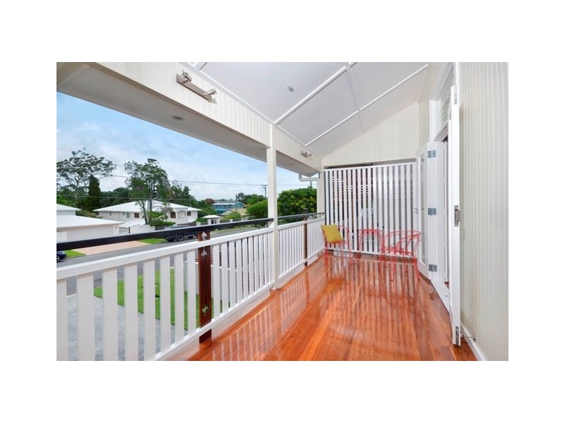 15 Blaikie Street, Hendra QLD 4011