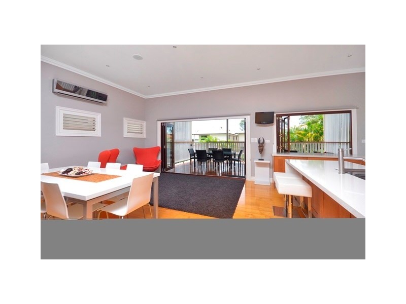 15 Blaikie Street, Hendra QLD 4011