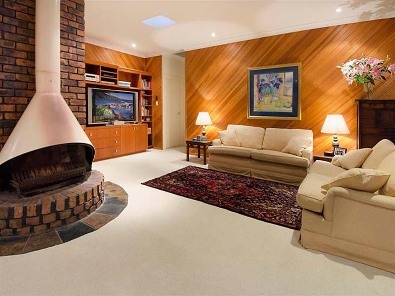 25 Lynell Street, Hamilton QLD 4007