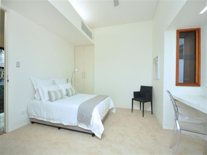 50 Dorchester Street, South Brisbane QLD 4101