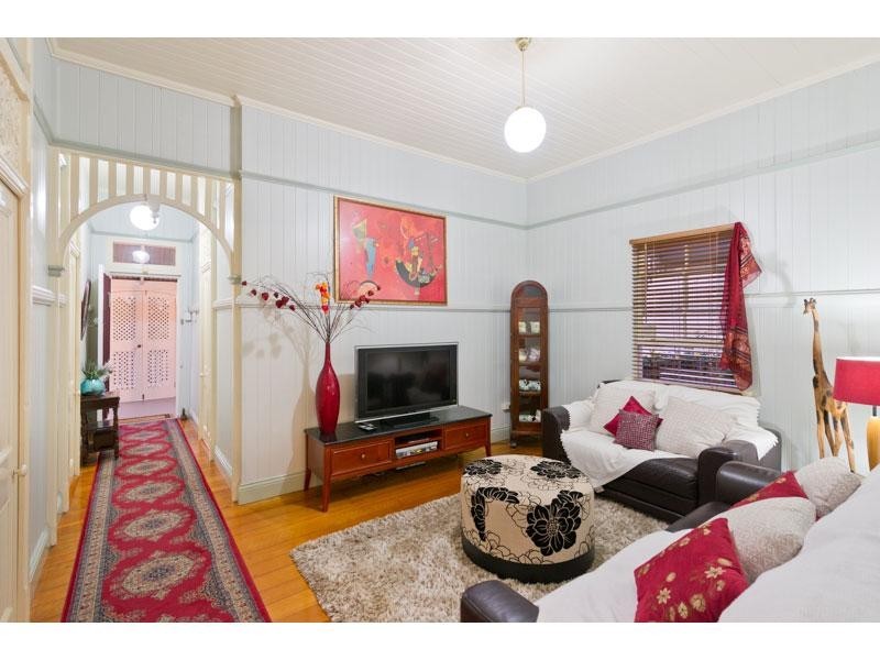 19 Hawdon Street, Wilston QLD 4051