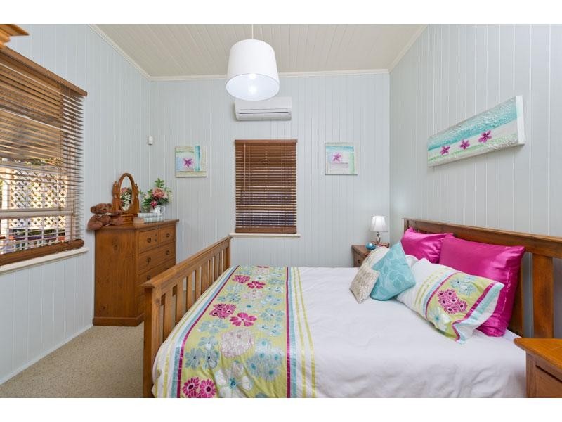 19 Hawdon Street, Wilston QLD 4051