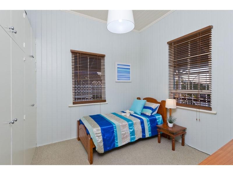 19 Hawdon Street, Wilston QLD 4051