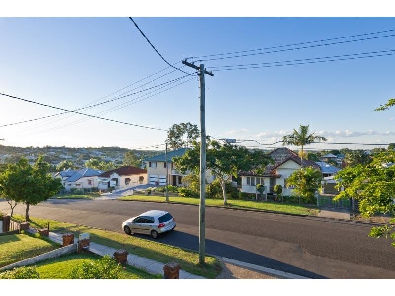 19 Hawdon Street, Wilston QLD 4051