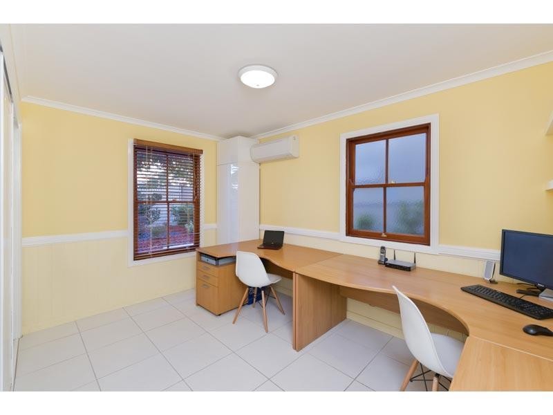 29 Lincoln Street, Wilston QLD 4051