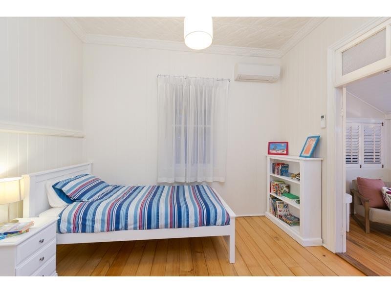 29 Lincoln Street, Wilston QLD 4051