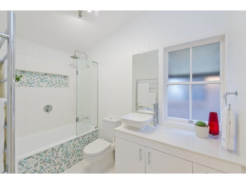 29 Lincoln Street, Wilston QLD 4051