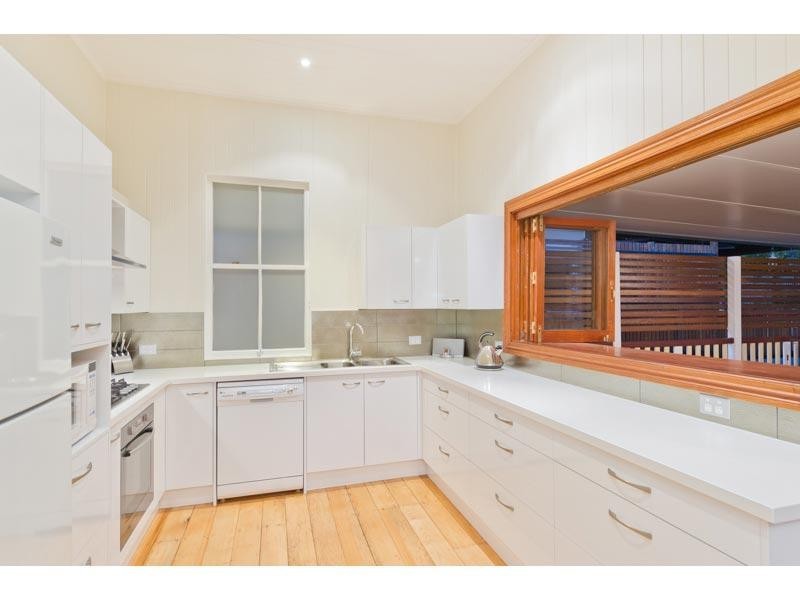 29 Lincoln Street, Wilston QLD 4051