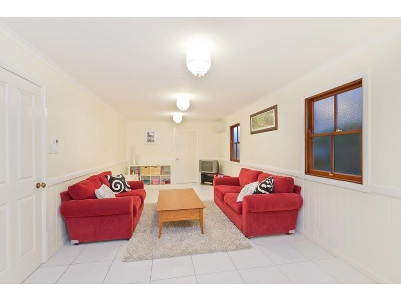 29 Lincoln Street, Wilston QLD 4051