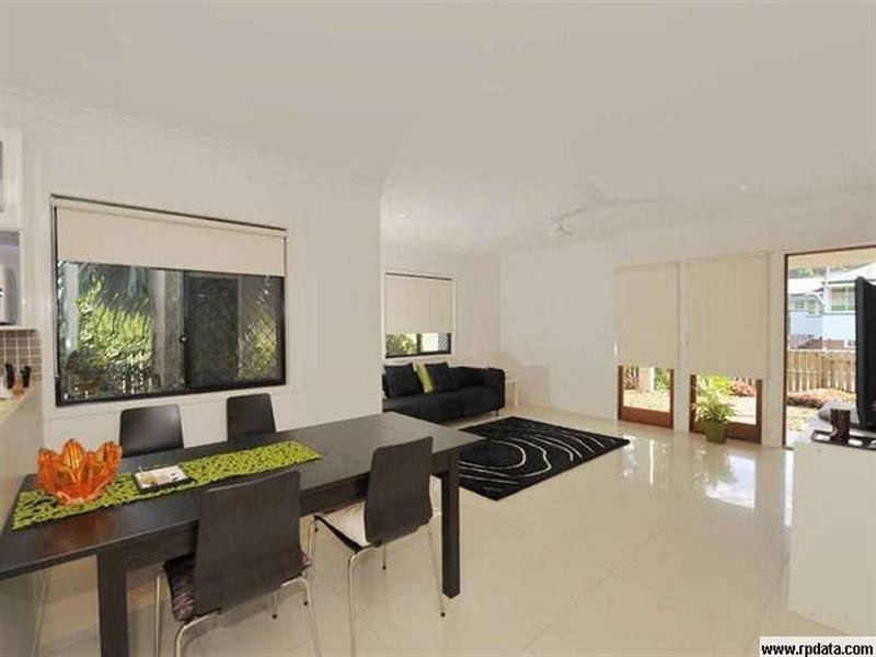 3 Blake Street, Wooloowin QLD 4030