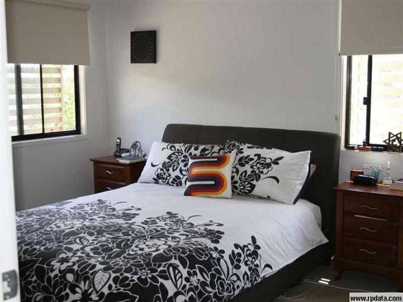 3 Blake Street, Wooloowin QLD 4030