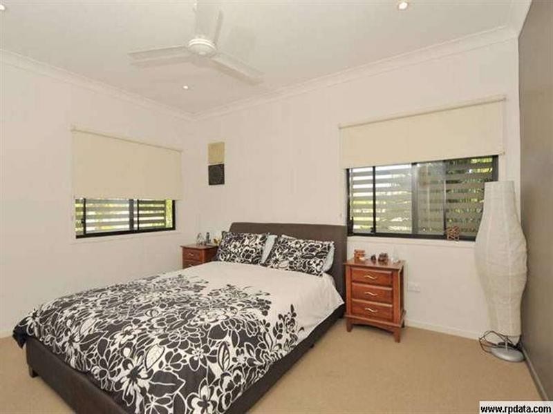 3 Blake Street, Wooloowin QLD 4030