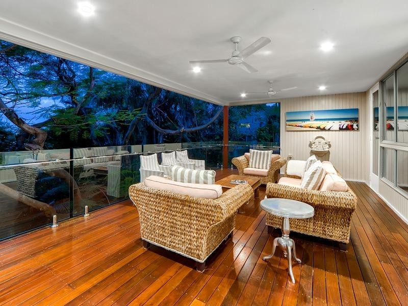 1 Langside Road, Hamilton QLD 4007