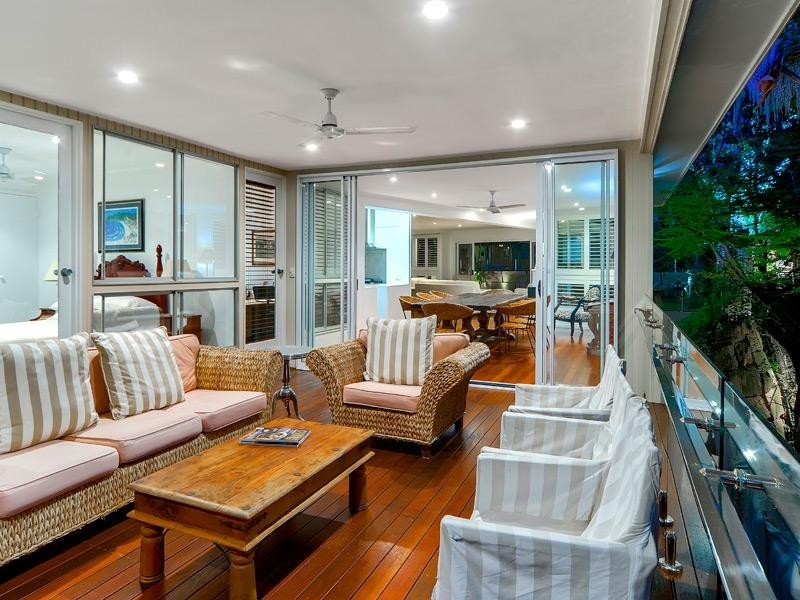 1 Langside Road, Hamilton QLD 4007