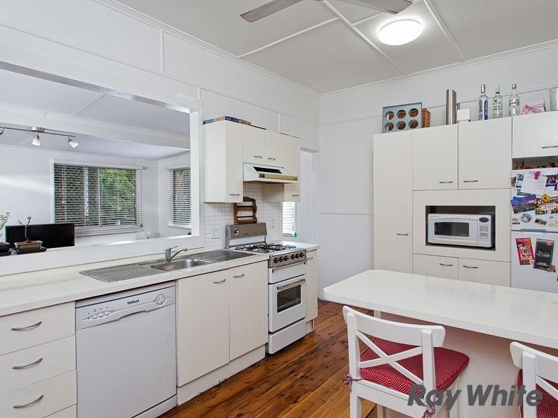 97 Brook Street, Windsor QLD 4030