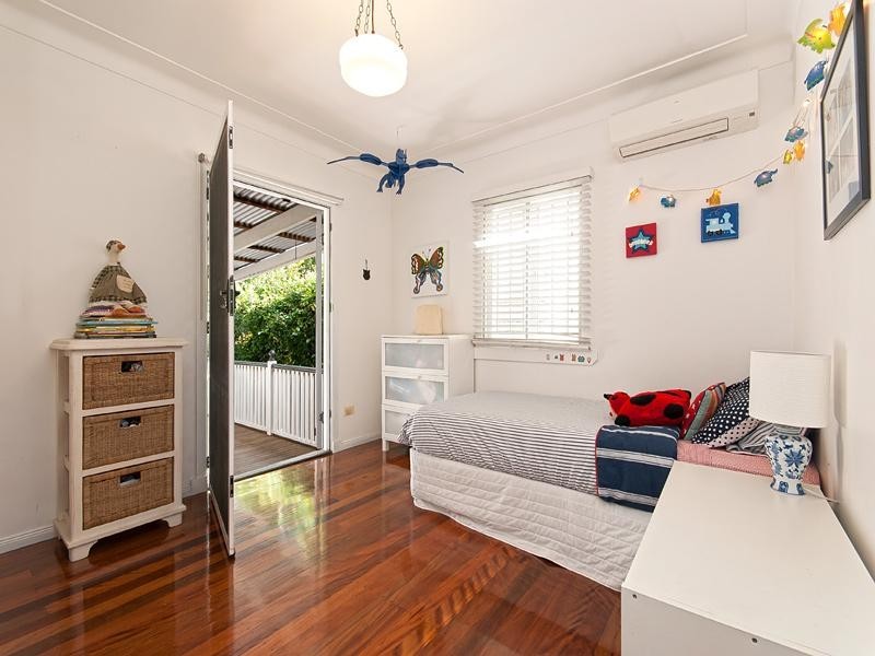 5 Chermside Street, Hendra QLD 4011