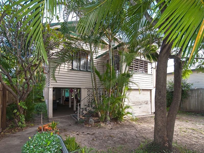 35 Rose Street, Wooloowin QLD 4030