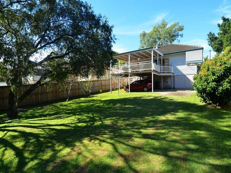 16 Harrow Street, Nundah QLD 4012