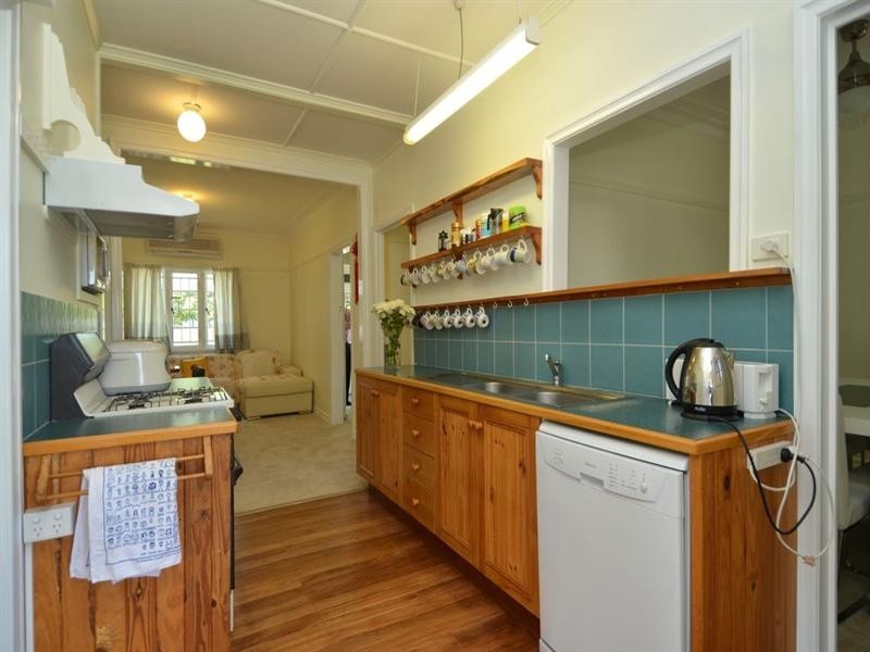 16 Harrow Street, Nundah QLD 4012