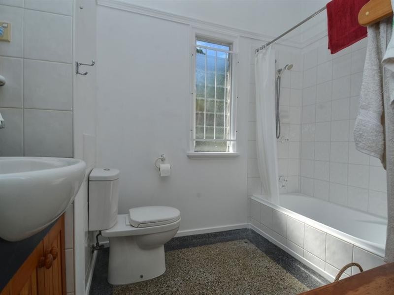 16 Harrow Street, Nundah QLD 4012