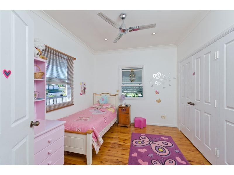 126 Thistle Street, Gordon Park QLD 4031