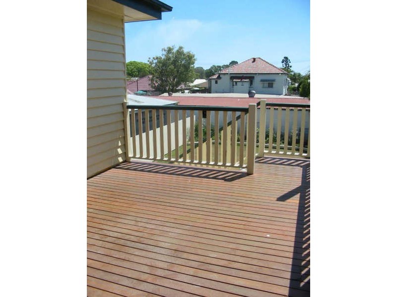 42 Raceview Avenue, Hendra QLD 4011
