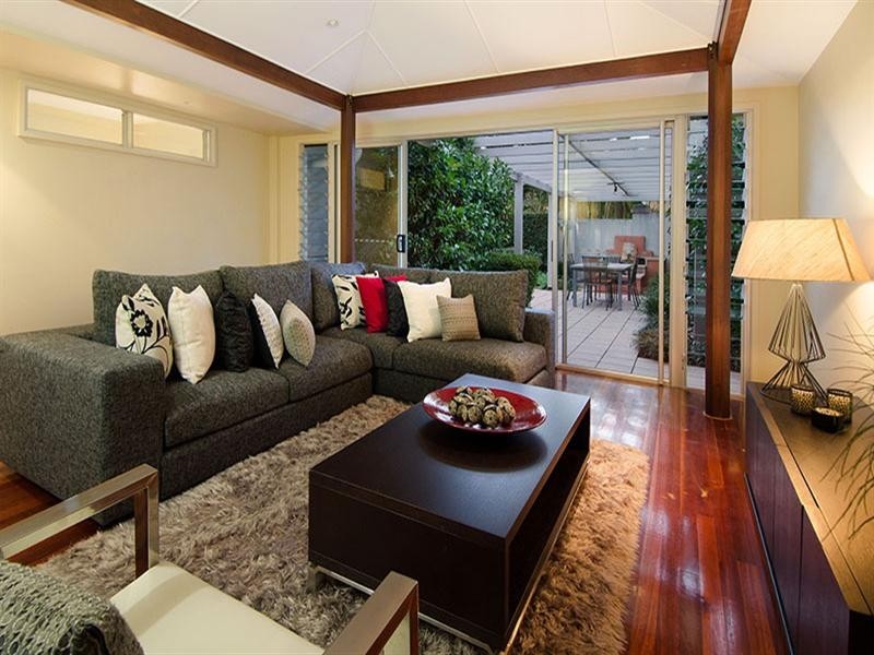 76 Crescent Road, Hamilton QLD 4007