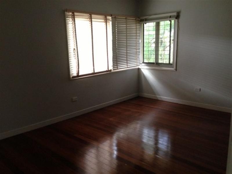 6 Highlands Street, Albion QLD 4010