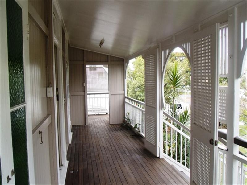 5 Emma Street, Wooloowin QLD 4030