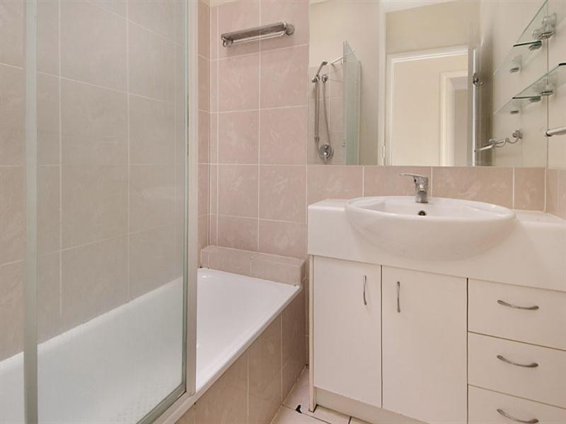 5/84 Kent Street, Hamilton QLD 4007