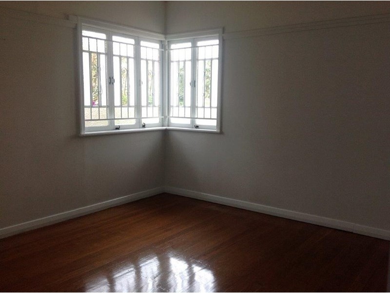 19 Tarm Street, Wavell Heights QLD 4012